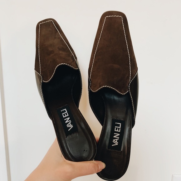 Vaneli vintage slip on heels - Picture 3 of 5